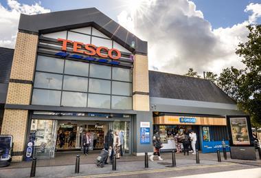 001-Greggs_Tesco_OKR-0934-Edit-2