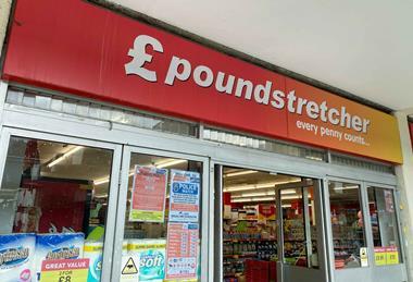 Exterior-of-Poundstretcher-Catford-store
