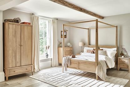 Oak Furnitureland Newton four-poster bedroom