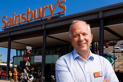 simon-roberts-headshotcropped