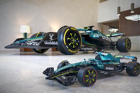 Meccano Pro x Aston Martin Aramco F1