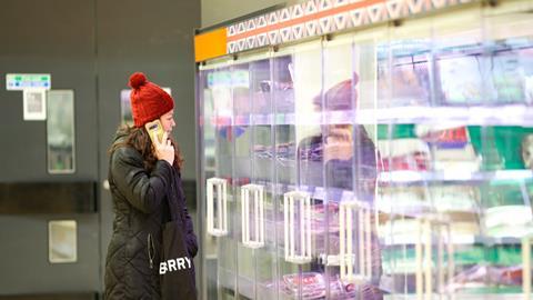 Coronavirus supermarket shopper