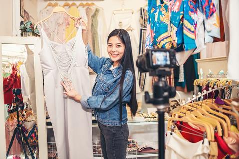 shutterstock_1669268653