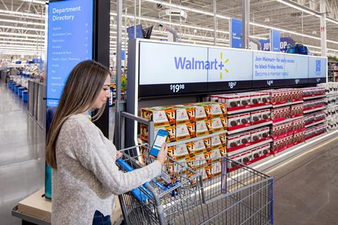 Walmart-digital-screens-welcome-customers-WEB
