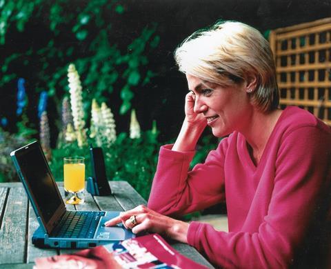 Online retailers must focus on converting page views into purchases