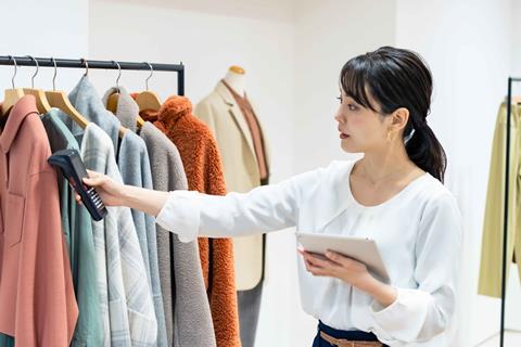 RFID-technology-in-store