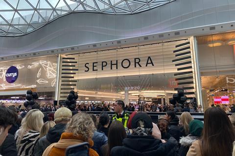 Queue at Sephora Westfield opening