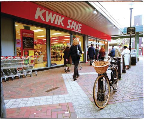 Kwik_Save_fascia_angle_300