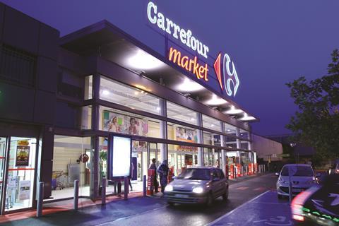 Carrefour has opened its first convenience store offer in China.