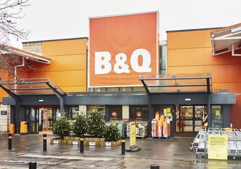 Exterior of B&Q Hedge End store