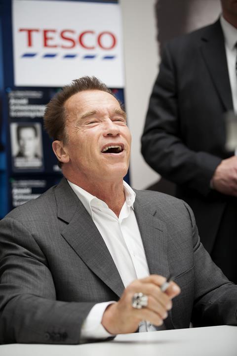 Arnold Schwarzenegger in Tesco