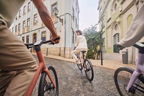 People riding Cowboye- bikes