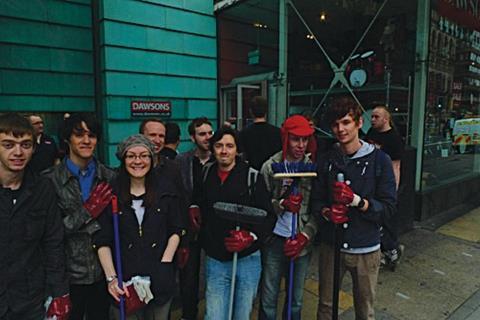 Manchester_riot_clean_up_crew