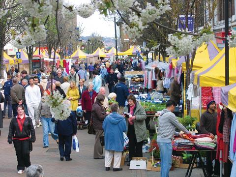 Local loyalty cards can help push town centres as the independent alternative