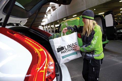 Volvo's Roam service will enable car owners to have online deliveries left in their vehicles or have returns collected from them