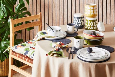 Mickey Mouse dining set