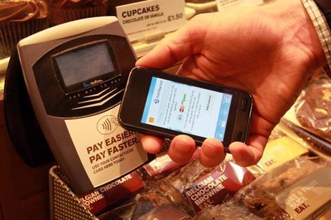 Everything Everywhere to launch contactless payment on mobiles