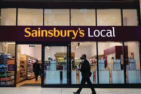 Sainsbury_s_shopper_Holborn