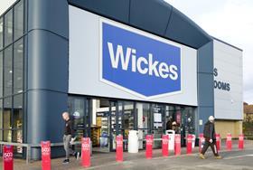 Wickes retail arm returns to growth as it outperforms market